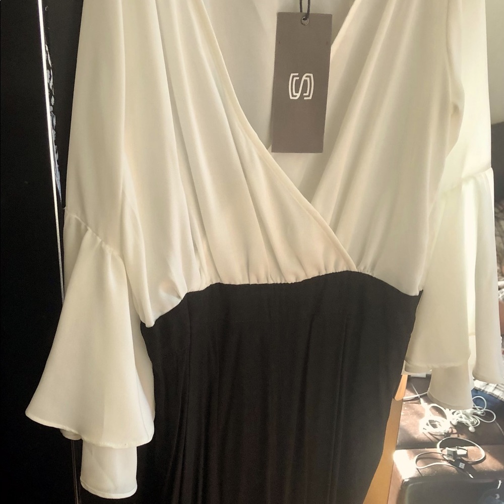 Bell sleeved pantsuit from Sans Souci